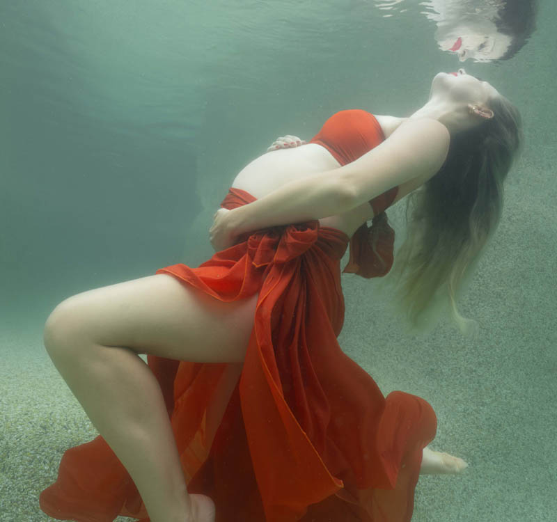 services%20underwater%20photography%20maternity%20v6